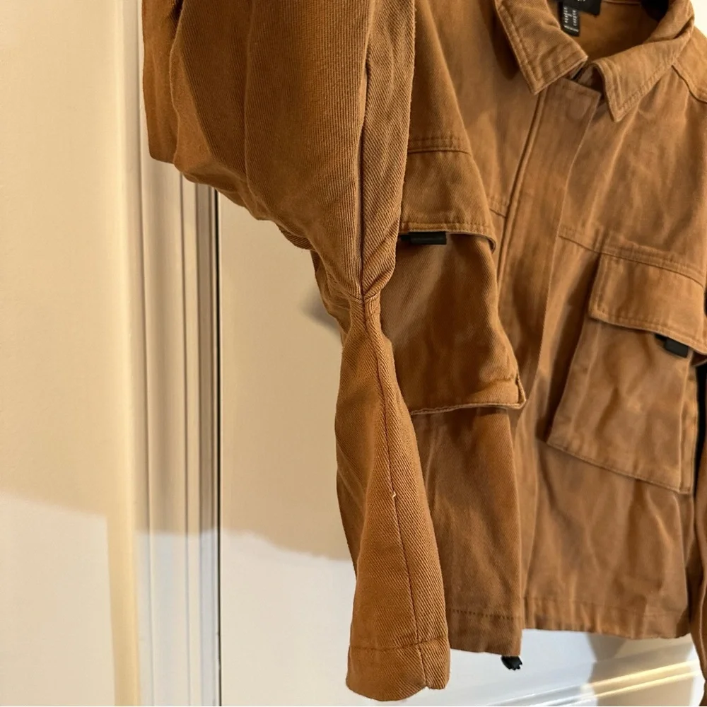 Forever 21 Plus Cropped Jacket in Tan Canvas - Picture 7 of 12